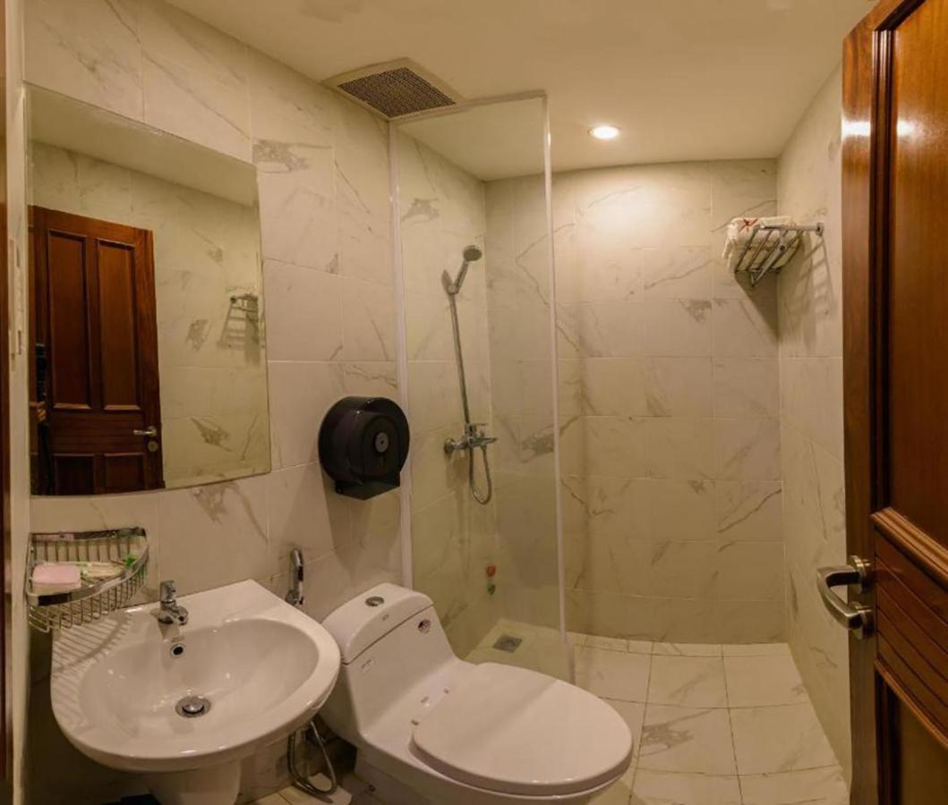Nu Hotel - 18 Bui Vien Walkstreet Bandar Ho Chi Minh Luaran gambar