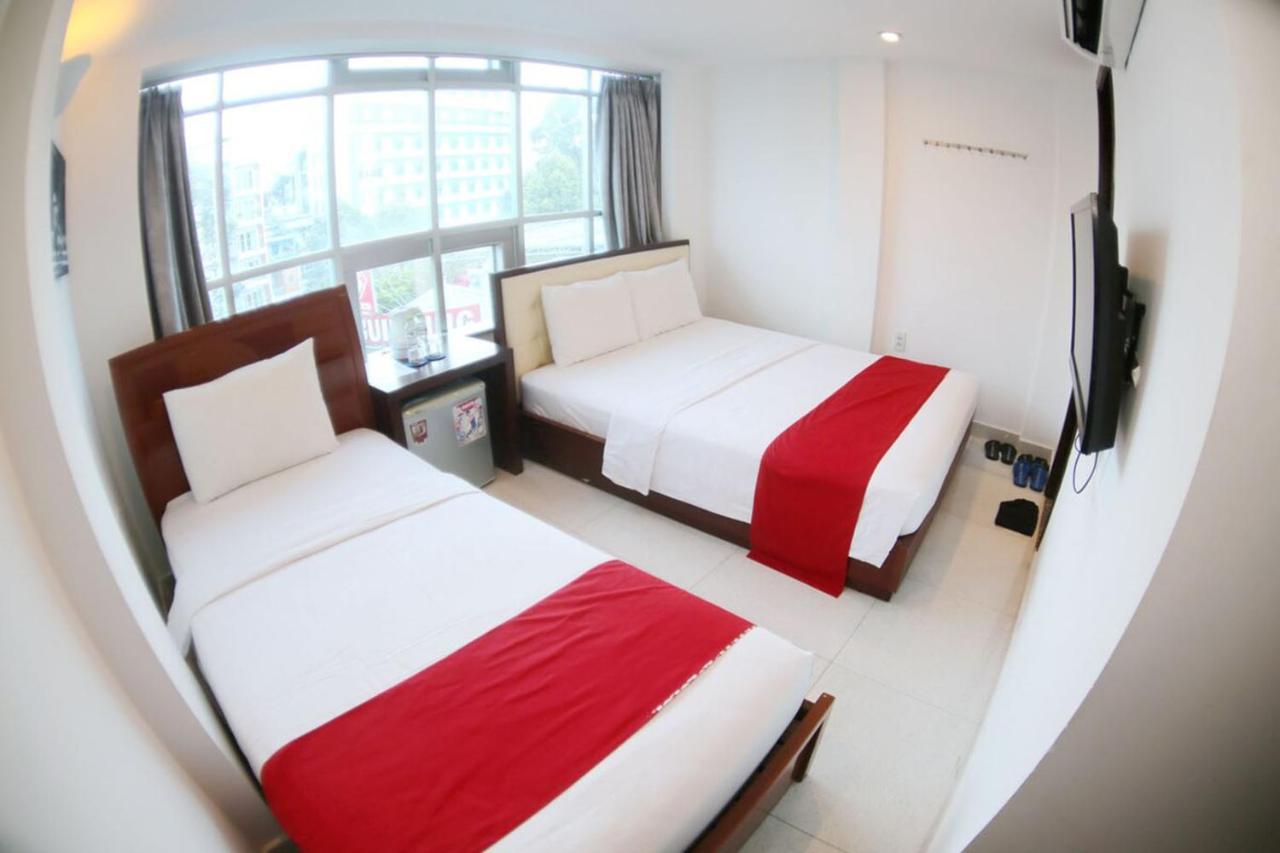 Nu Hotel - 18 Bui Vien Walkstreet Bandar Ho Chi Minh Luaran gambar